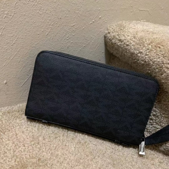 Michael Kors Men's Signature Money Bag Wallet NWT - Picture 3 of 8